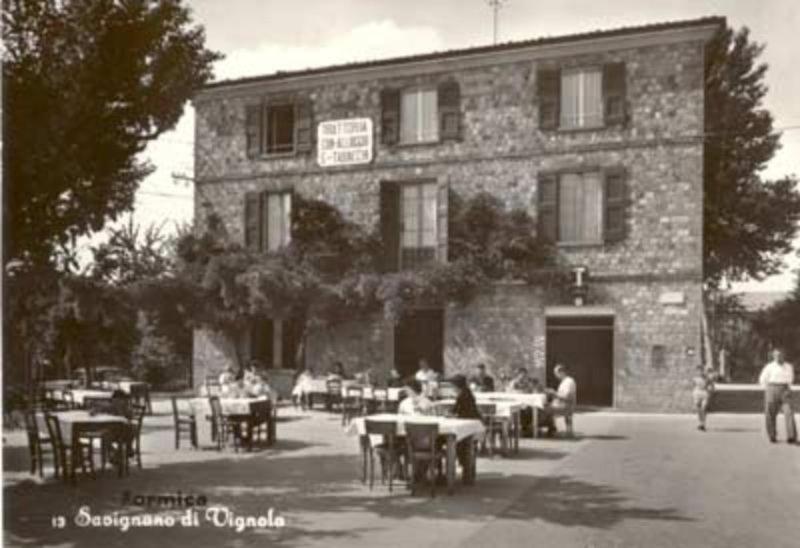 Formica Hotel 3*